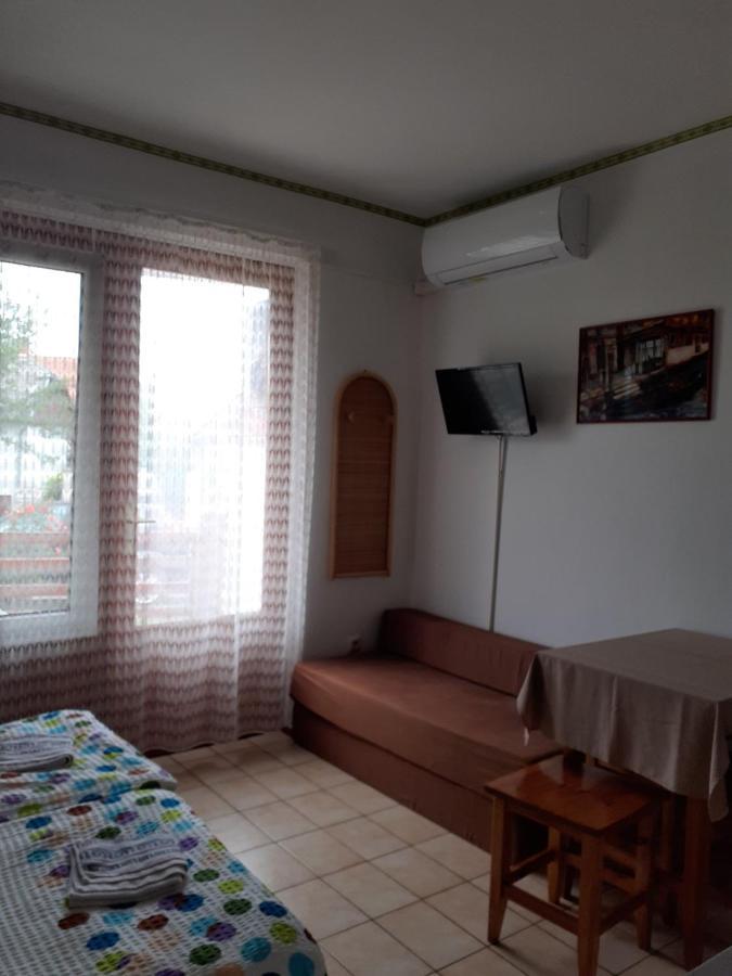 Hotel Lajtos Vendeghaz Hajdúszoboszló Exterior foto